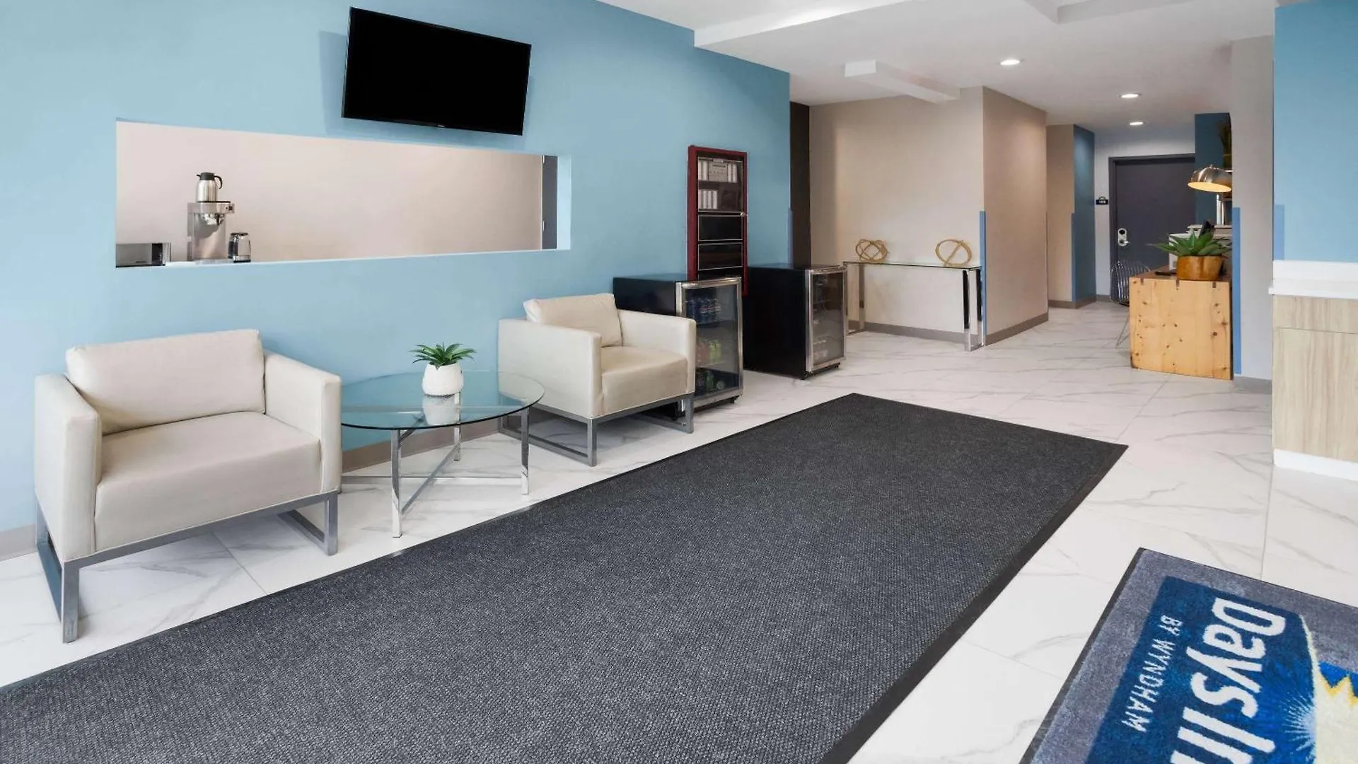 Days Inn By Wyndham Staten Island New York 0*,